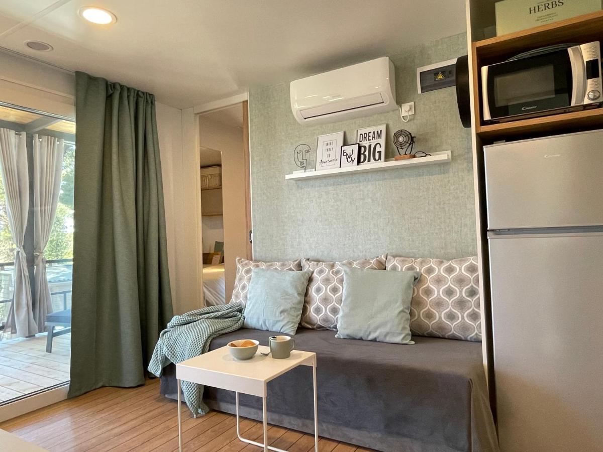 Harmonia Mobile Home Rovinj Buitenkant foto